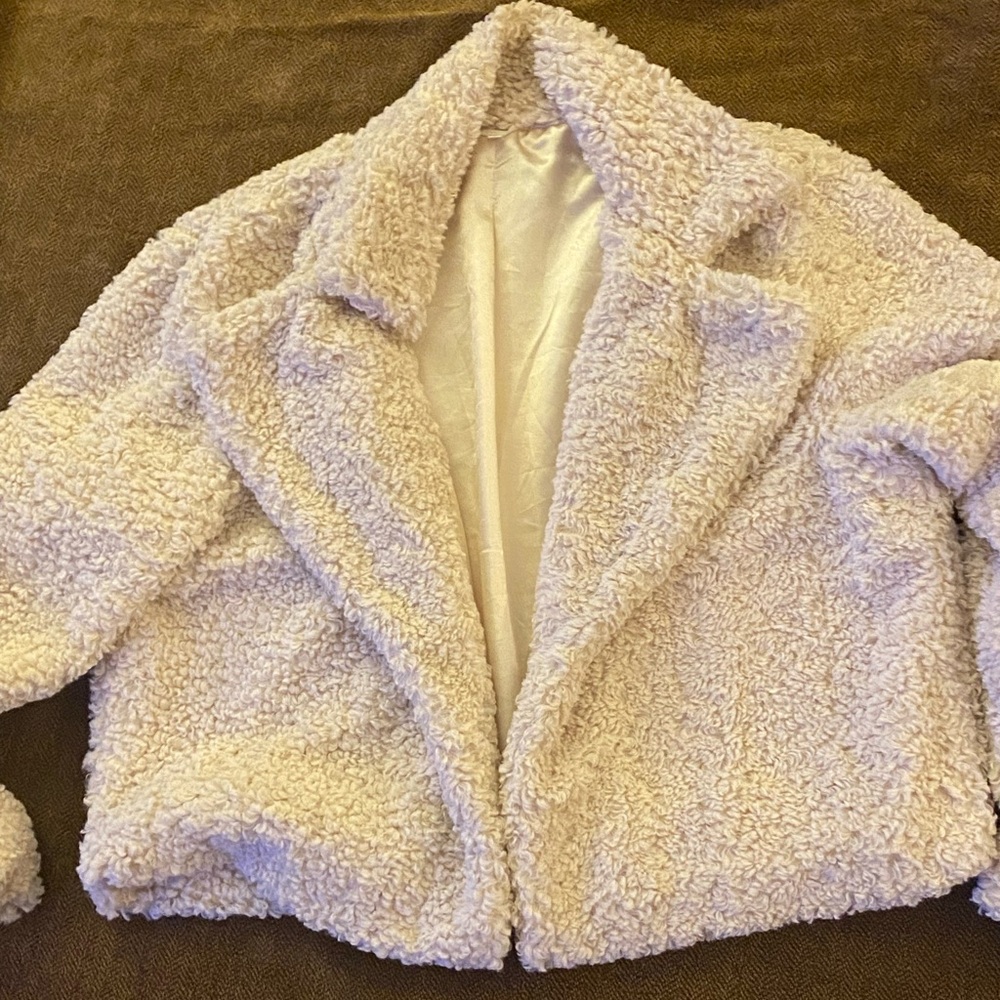 Wooly And Versatile Jacket